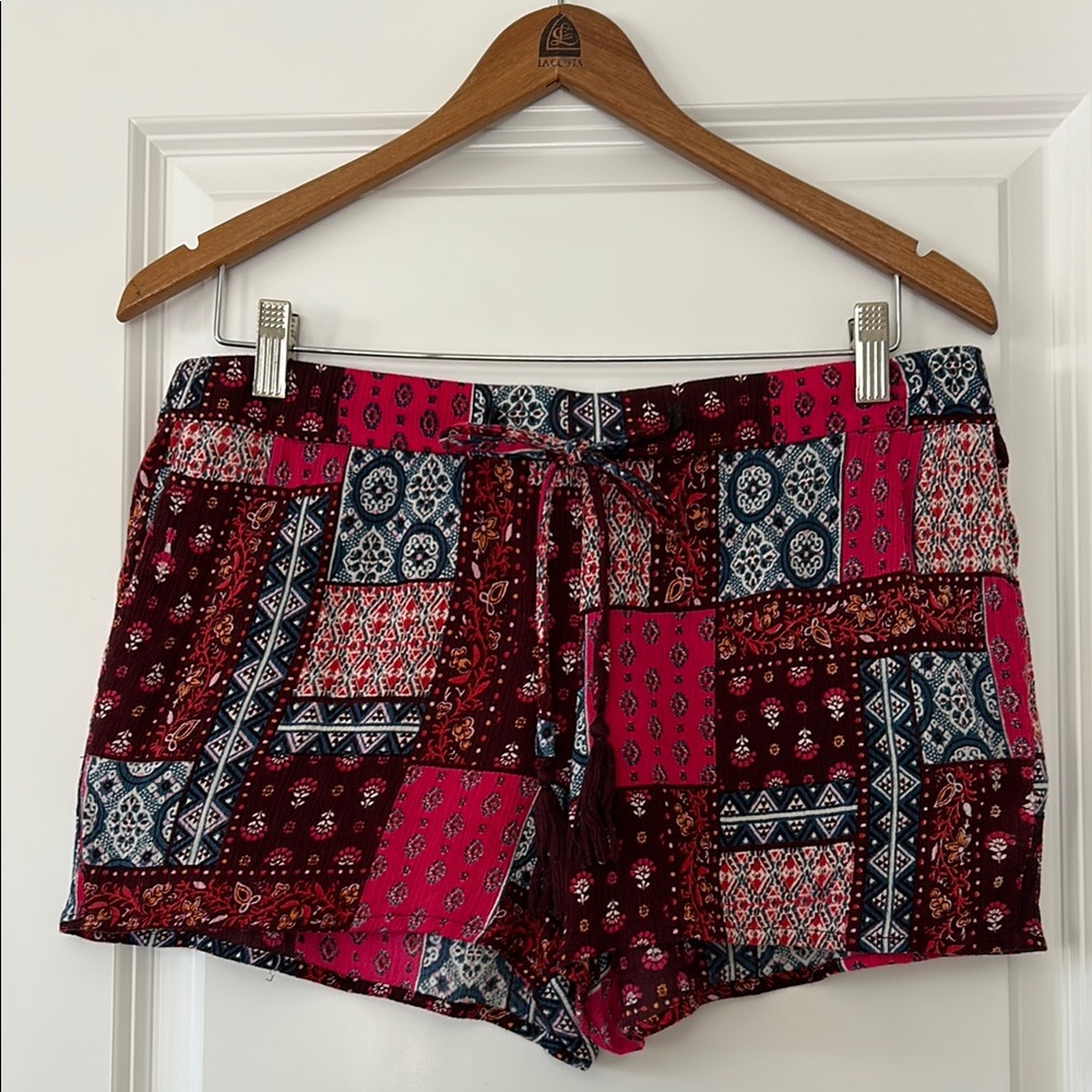 Kut From the Kloth Patchwork Print Rayon Shorts w Tassel Ties, Pockets, Size 8